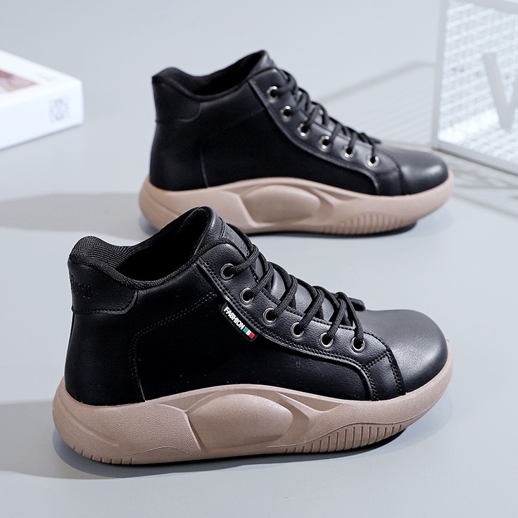 Model Terkini DENDEN Sepatu Boots Wanita Sneakers Import Model Terkini