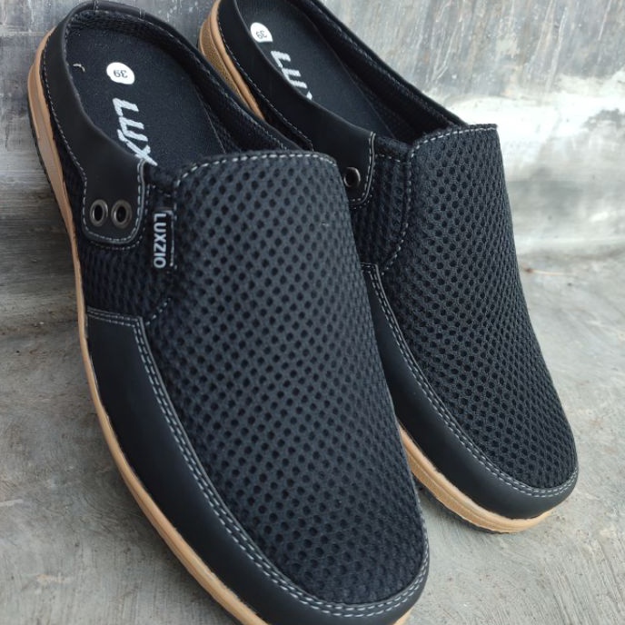 (✔B☞11) Selop bustong kain sintesis tersedia size39_ 44 . sepatu casual slip on pria /banyak diminat