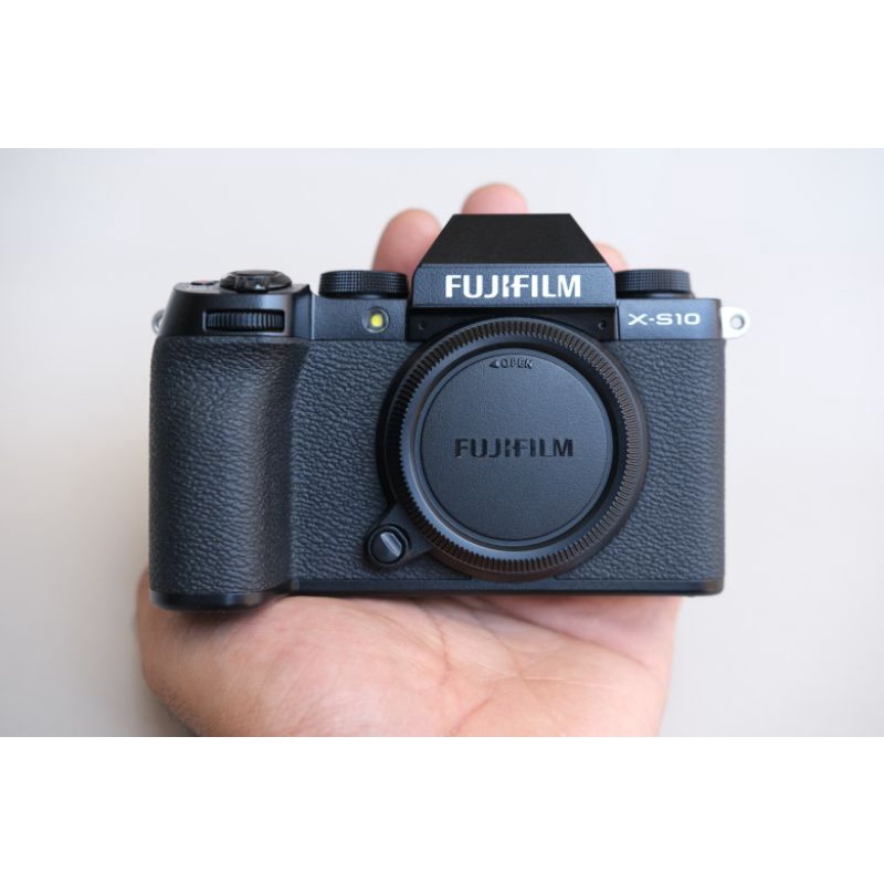 FUJIFILM X-S10 BEKAS FUJI XS10 FULLBOX FUJIFILM X-S10 BODY ONLY MULUS FULLSET LIKENEW FUJIFILM XS10 