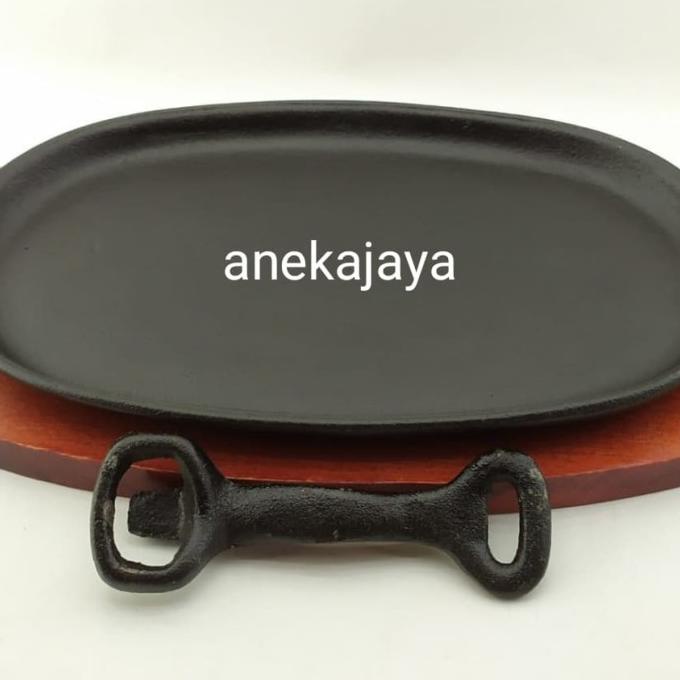 Hot plate steak/piring steak oval besar.