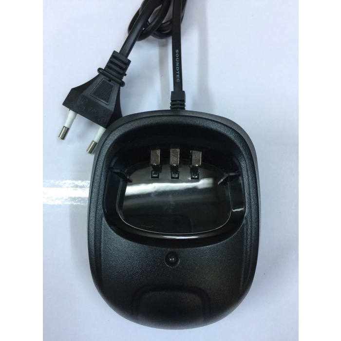 CHARGER UTK HT BERLIN FM V8