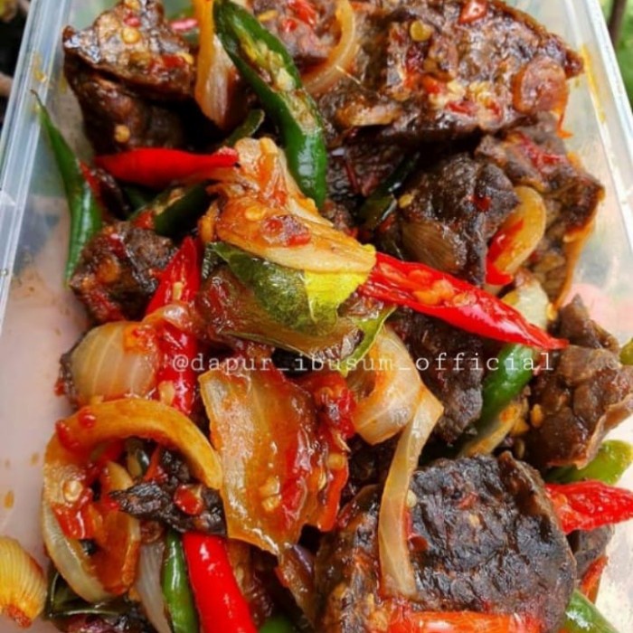 

PARU NYINYIR PEDAS