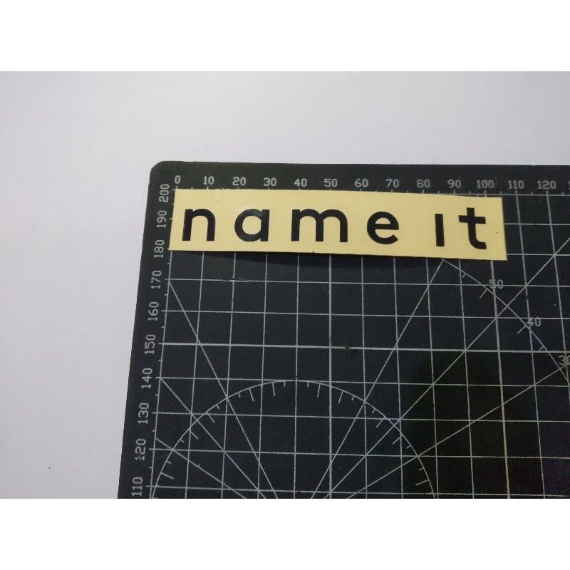 

cutting stiker name it