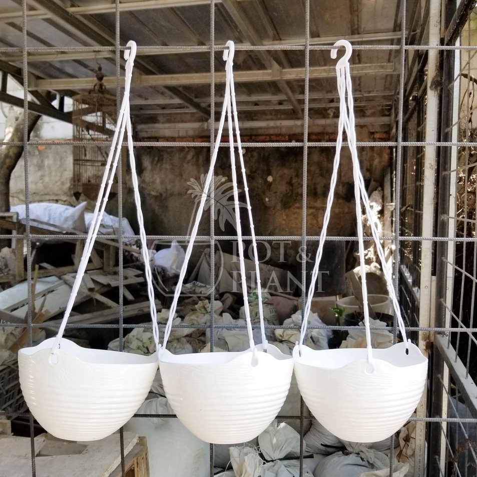 Terlaku. Pot Plastik Gantung Gentong Size S 20 cm - lovenia 8852 - PUTIH