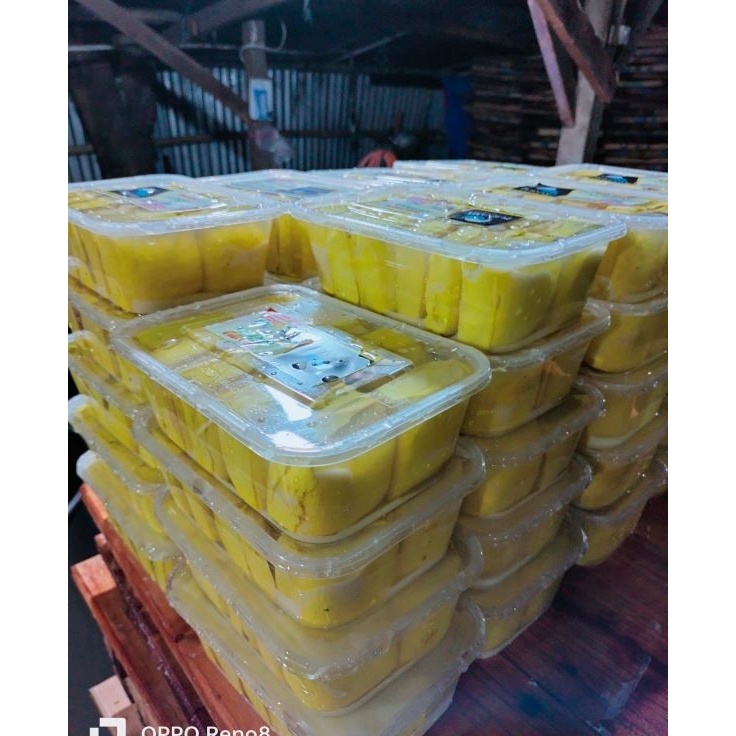 

Harga Termurah Tahu Sutra Isi 10Pcs / Box Dijual Murah