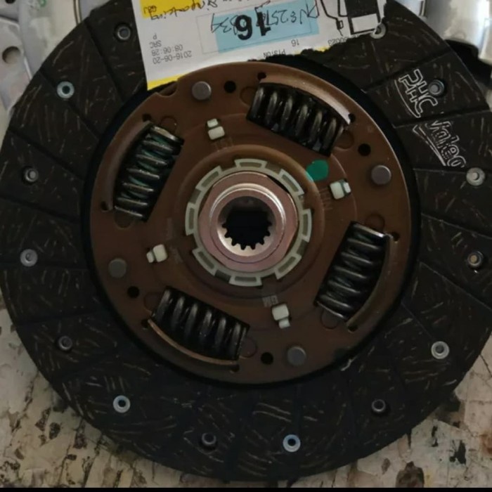 Kampas Plat Kopling Chevrolet Spin 1500 Cc Manual Gm Kode Ams055