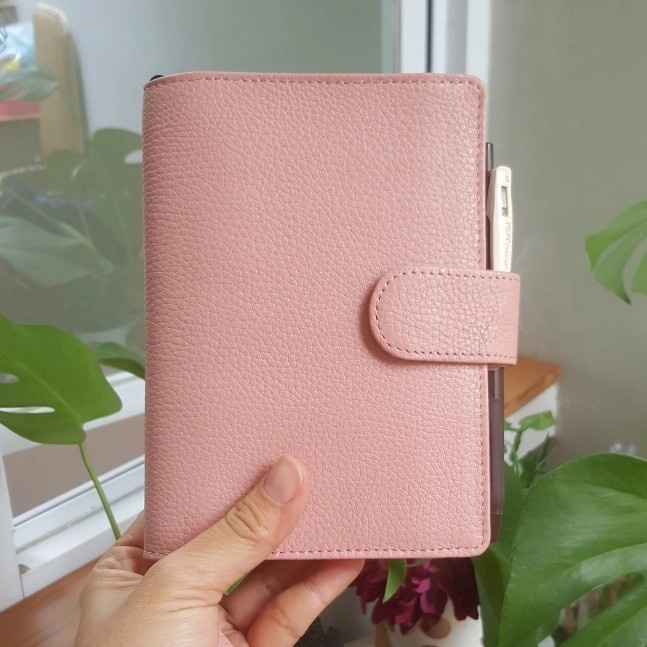 

Terlaris Midori Md / Stalogy / Hobonichi Cover A6 Kulit Asli (Genuine Leather)