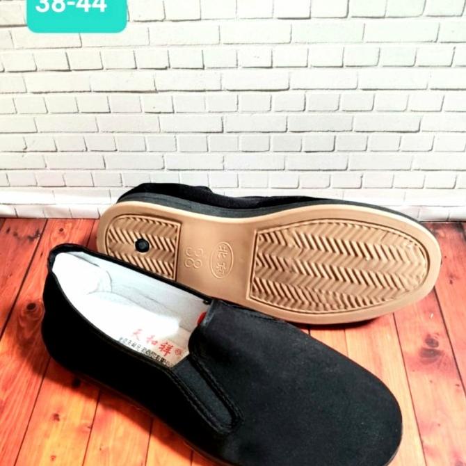Sale Sepatu Slip-On Bigboss Bruce Lee | Sepatu Murah | Sepatu Kungfu