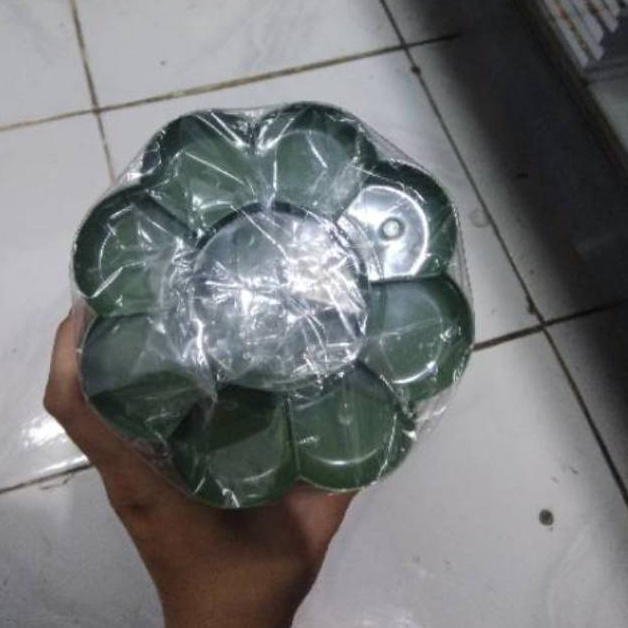 

Terbaru 9.9 1 lusin piring cat air palet murah butek