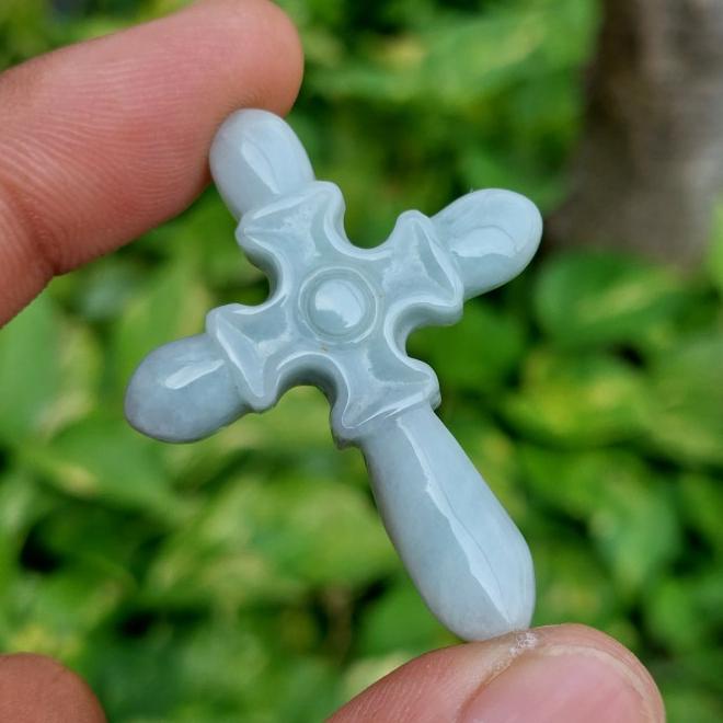 Liontin Salib Batu Giok Asli Natural Jadeite Jade Original Memo Lab