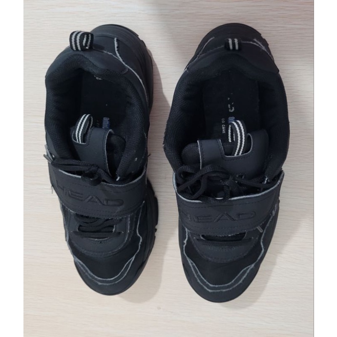 sepatu Head size 40
