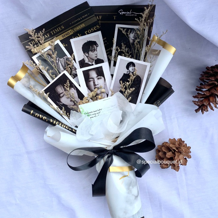 

Terbaik (FREE 6 FOTO) BUKET FOTO POLAROID murah