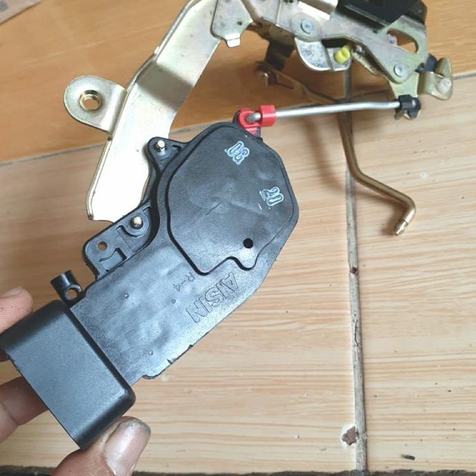 Terbaik Daihatsu Ori Door Lock Pintu Bagasi belakang Kanan Taruna 69050-87Z04 (ro00cpt)