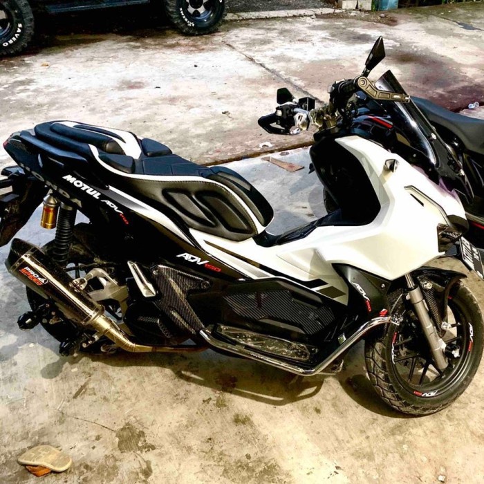 [New Ori] Jok Adv 150 Custom Mbtech Jok Variasi Honda Adv 150 Mbtech Diskon