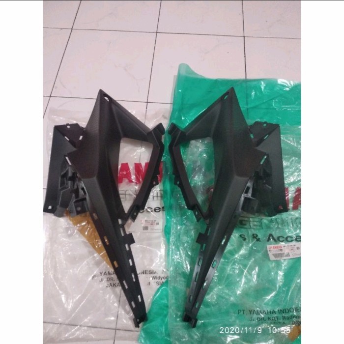✨COD Cover Sayap Dalam R15 Vva V3 Original Yamaha Bk6-F117W-00 Bk6-F117V-00 Bisa Gojek