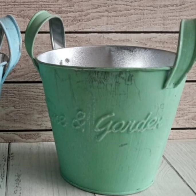 Pajangan pot kaleng ember vintage Home and Garden