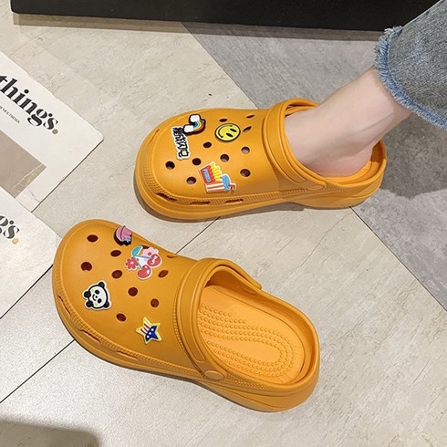 Limitless - Sandal Fuji Wanita Wedges Platfrom Tebal kekinian