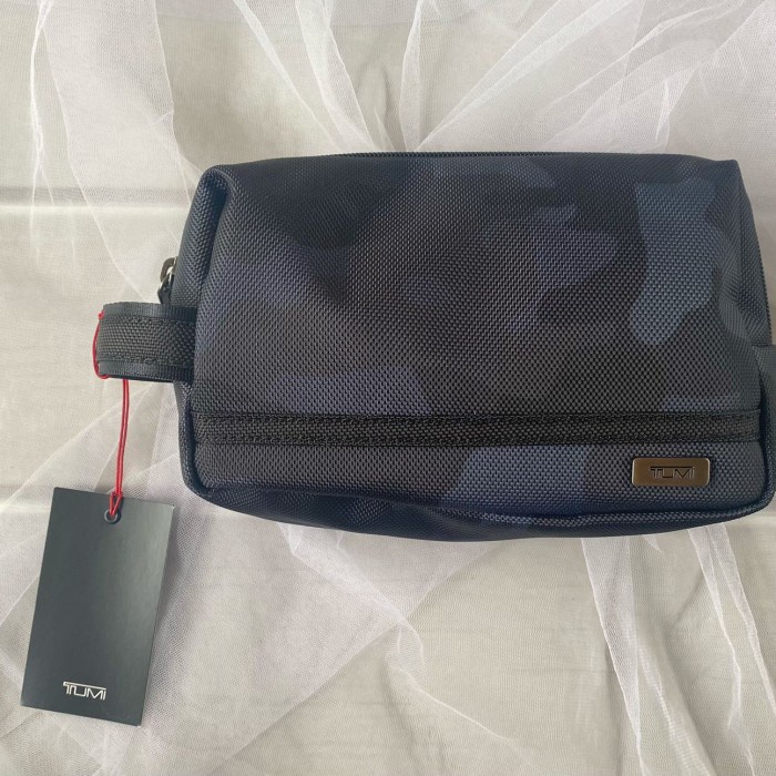 ✨Sale Tumi Medium Kit. Warna Navy Camo Bisa Gojek