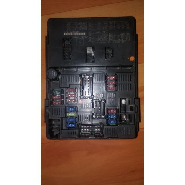 Fuse Box mobil, Fusebox Nissan March