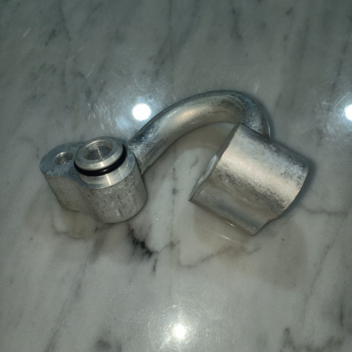 Valve tambahan kompresor Sx4 Swift star