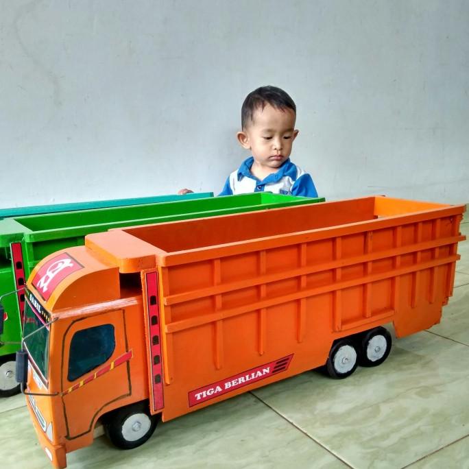 Mobil Miniatur Truk Tronton Oleng Kayu Besar Truck Oleng Mobilan Truk Terbaik