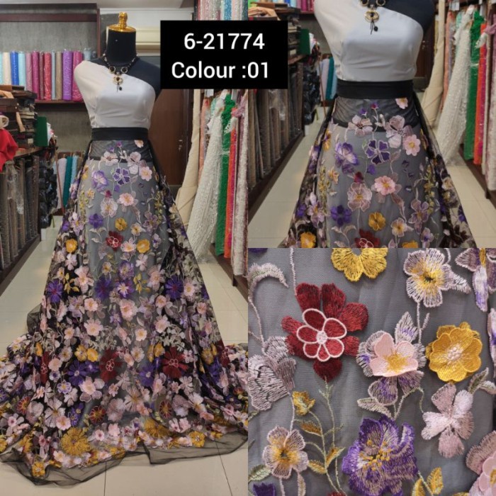 Kain Tile Brokat 3D Timbul Valentino AT342 Multicolor Hitam