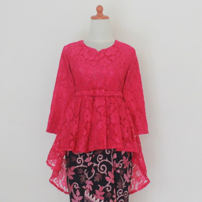 Kebaya Modern Atasan Brukat Pink Fanta