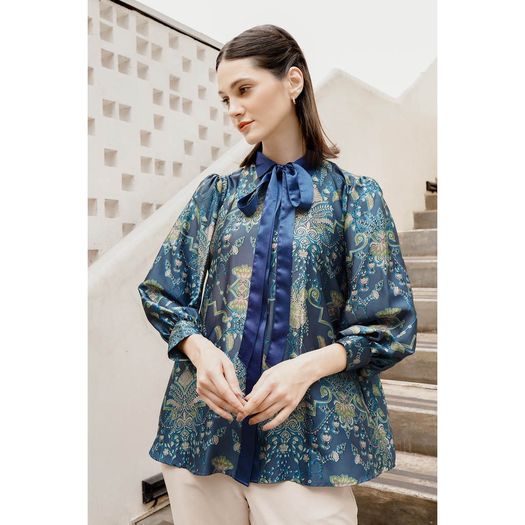 Benang Jarum - Geneva Tied Bow Shirt - Navy