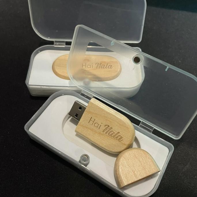 

Flashdisk Kayu / Wood / Bambu bisa di Grafir atau Ukir