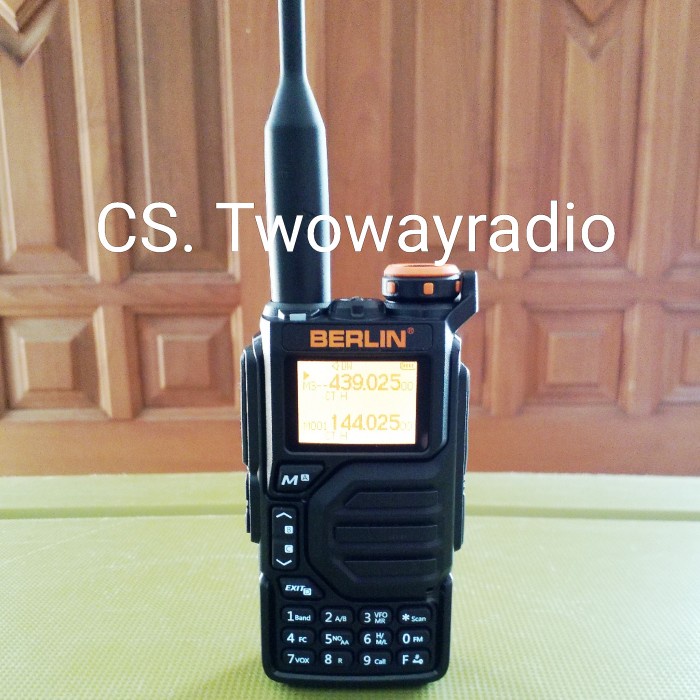 Ht Berlin Bl-558 Dualband Handy Talkie Radio Bl558