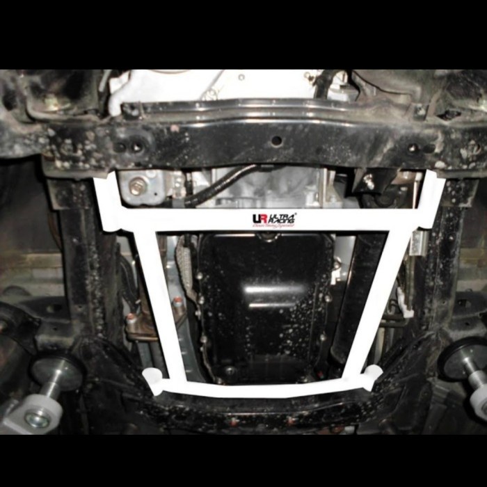 FRONT LOWER BAR STABILIZER ULTRA RACING MITSUBISHI ALL NEW PAJERO 16+ murmer