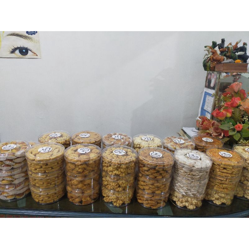 

Aneka Kue Kering