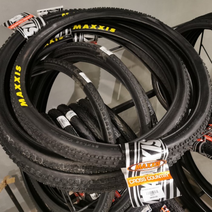 Promo Ban Luar Sepeda 26 X 2.1 Maxxis Crossmark Ii
