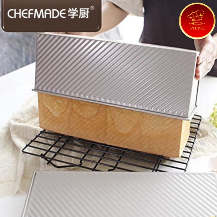 

✅Termurah Loyang Roti Tawar Bergelombang Dengan Tutup 1000 Gram Chefmade- Cm6005 Terbaru