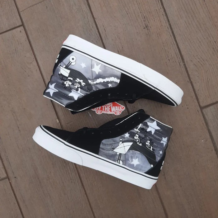 

✨Sale Vans Sk8 Hi Disney Mickey Mouse Plane Crazy Diskon