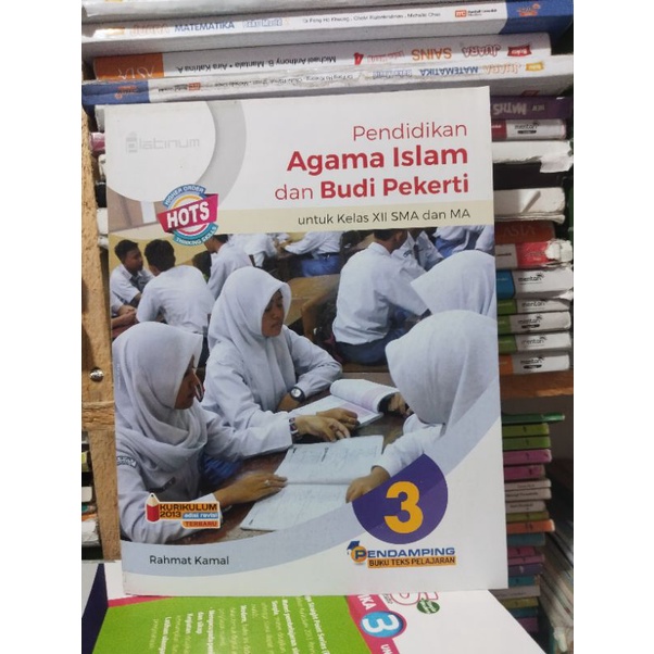 BUKU AGAMA ISLAM/PENDIDIKAN AGAMA ISLAM DAN BUDI PEKERTI KELAS 12/XII/3 SMA/MA PLATINUM HOTS
