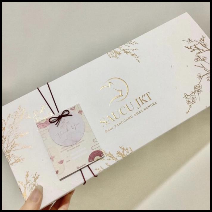 

HOT DEAL BOX FOR HAMPERS SAUCU !