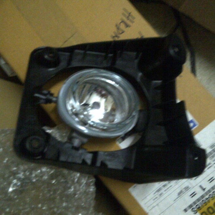 fog lamp lampu kabut ford escape 2009 ori lisaajah1516