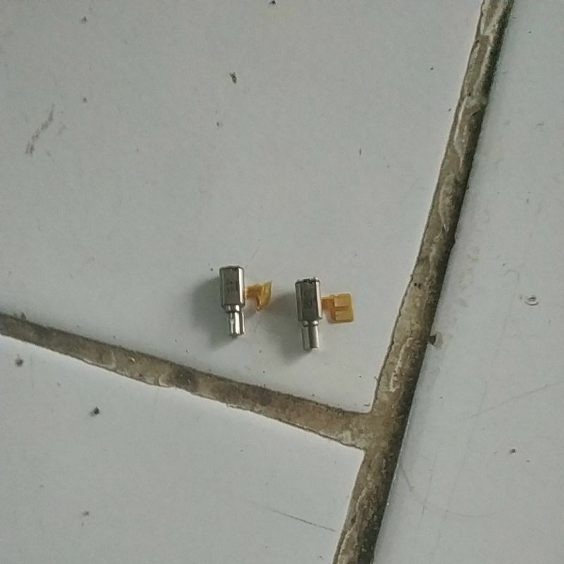 getar bekas Oppo a83