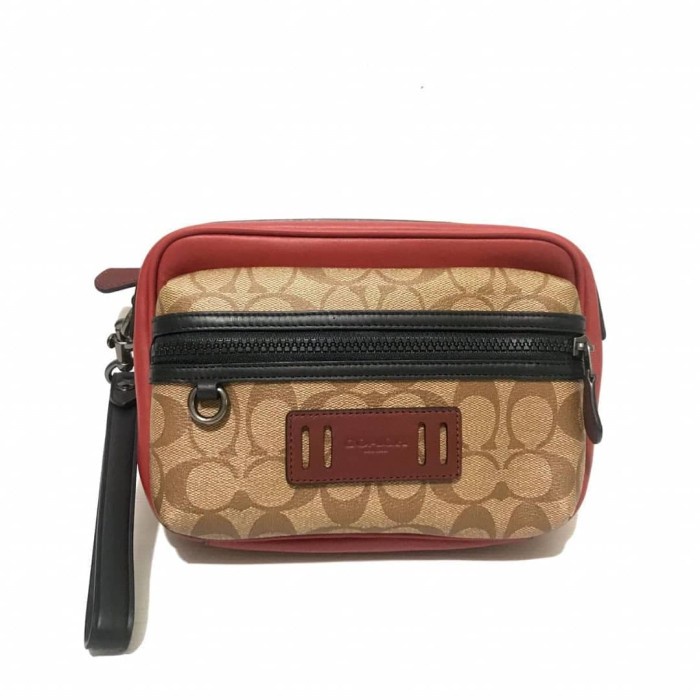 ✨Sale Coach Terrain Pouch Men Clutch Terbatas