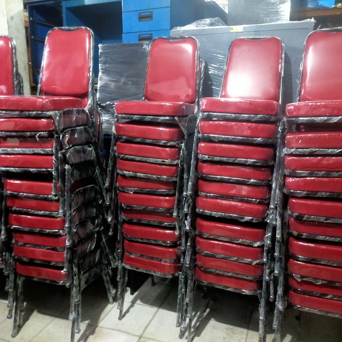 

Kursi Susun Futura Chitose Resto Tenda Tumpuk Makan SPESIAL ORDER