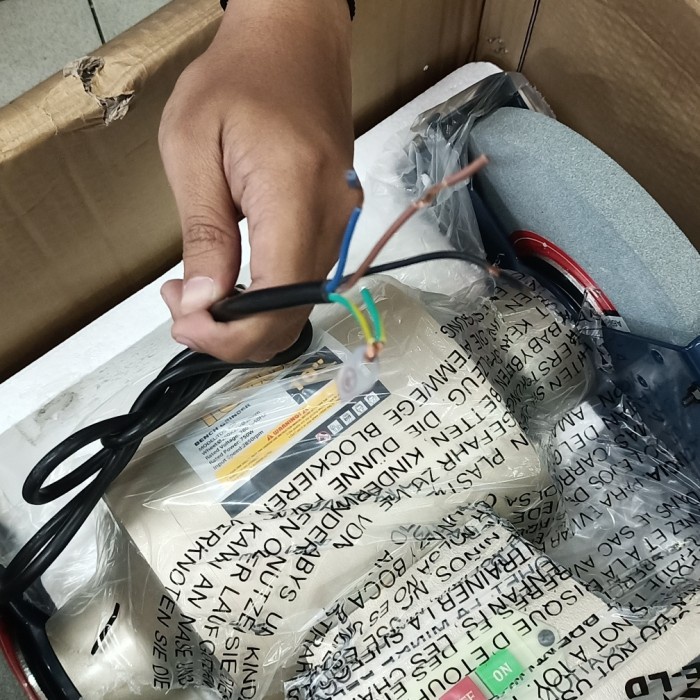 Wipro Mesin Gerinda Duduk 10 inch 3 Phase TDS 250 Bench Grinder 10in -Megah CT