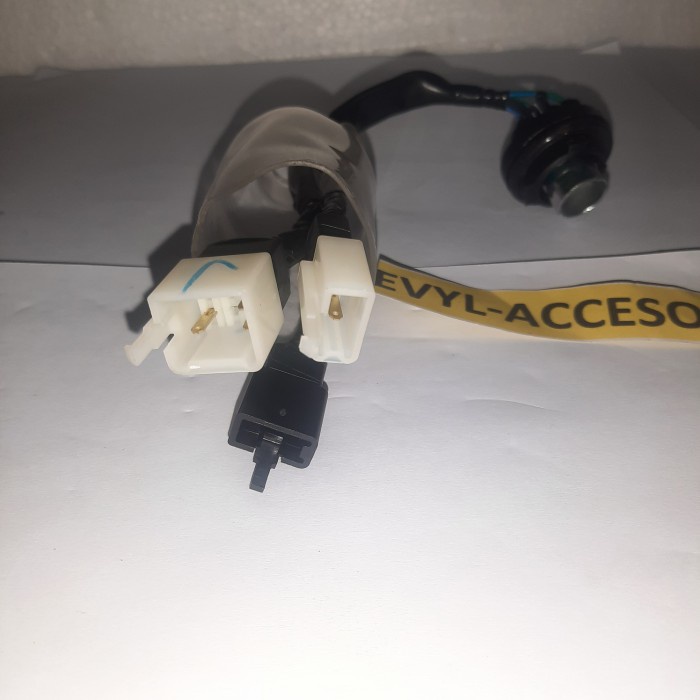 FITTING SOCKET SOKET LAMPU BELAKANG HONDA NEW SCOOPY ESP LED 2021 star