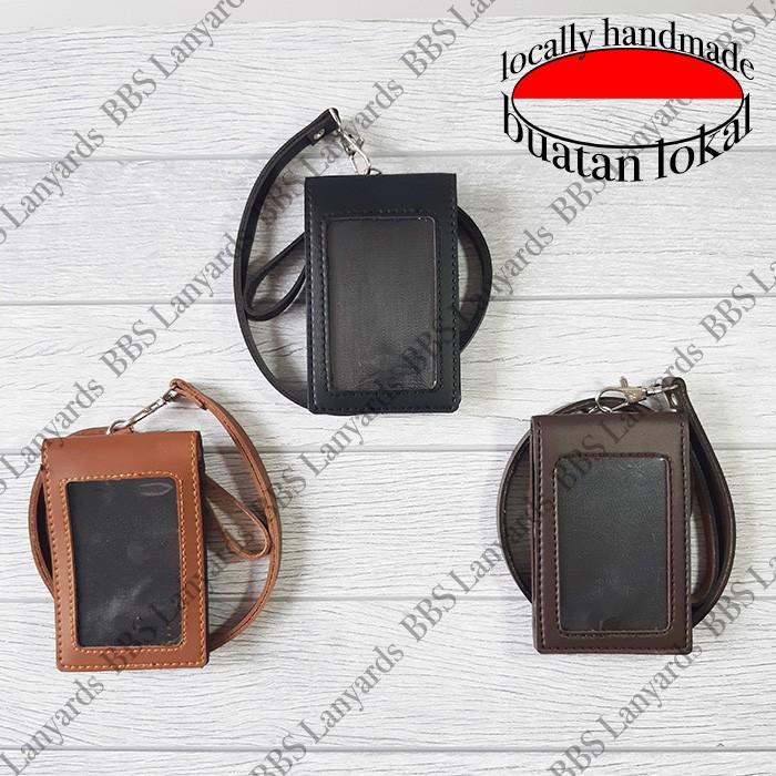 

TERLARIS - ID CARD HOLDER KULIT MAGNET RING D 2 KARTU DENGAN LANYARD KULIT