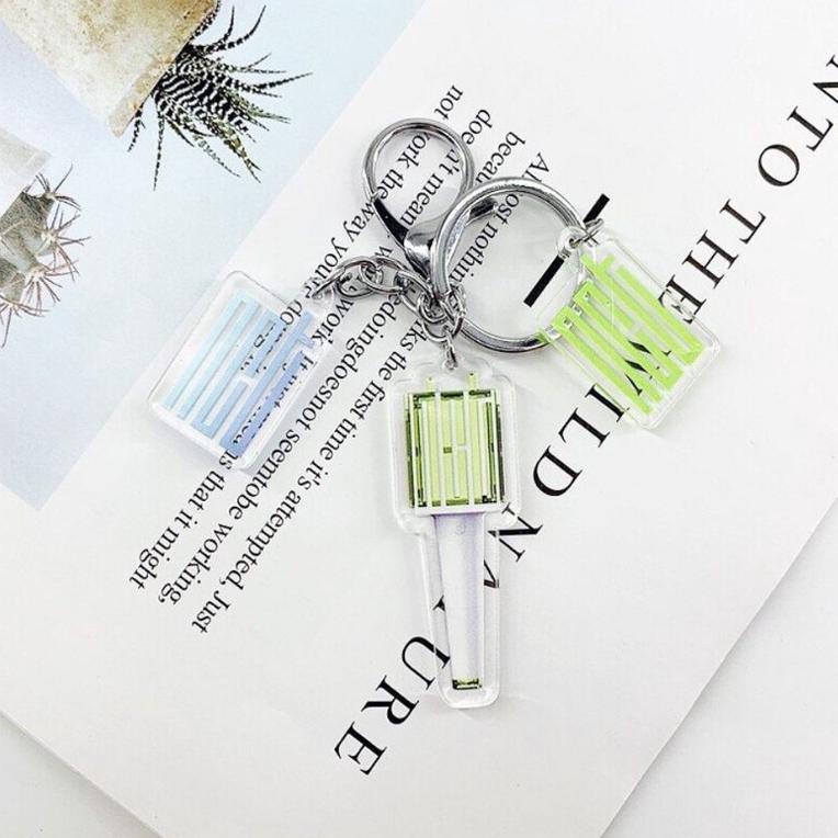 Terlaris KPOP MERCH - NCT Aksesoris  Pen / Gantungan Kunci / Kaos / Sweater / Stap Chain / NCT U / N