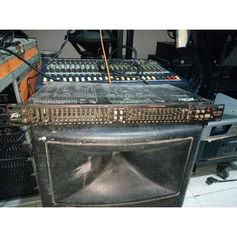 equalizer peavey 215 bekas