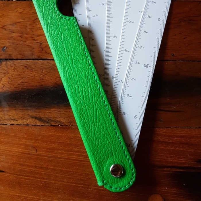 

Sarila Penggaris Skala Scale Ruler Arsitek Kulit Rainbow