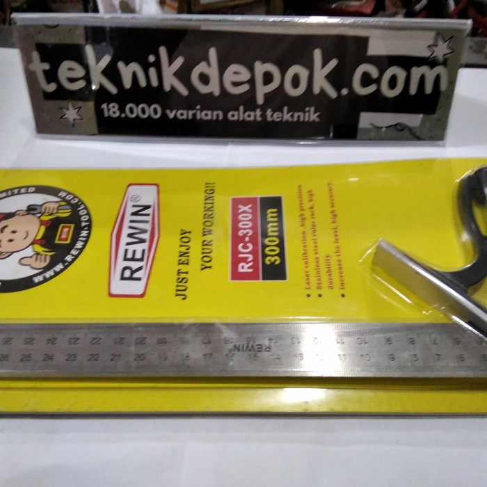 

Sarila Penggaris Kombinasi Try Square Waterpas Aluminium Rewin 300 Mm