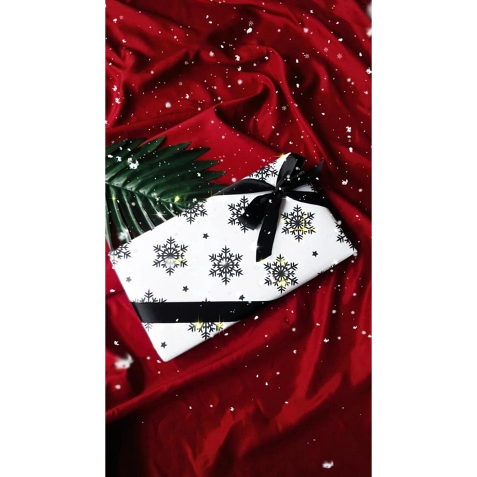 

Produk Terbaik] KERTAS KADO NATAL / WRAPPING PAPER XMAS SNOWFLAKES