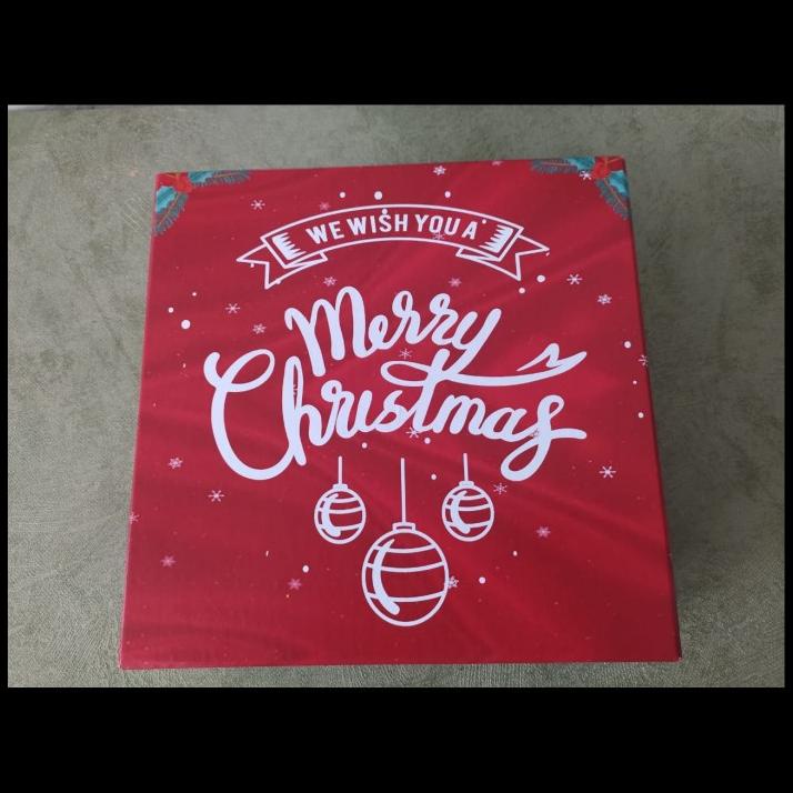 

TERBARU HARDBOX NATAL CHRISTMAS UK 22 X 22 X 8 ( T3 - 11 )